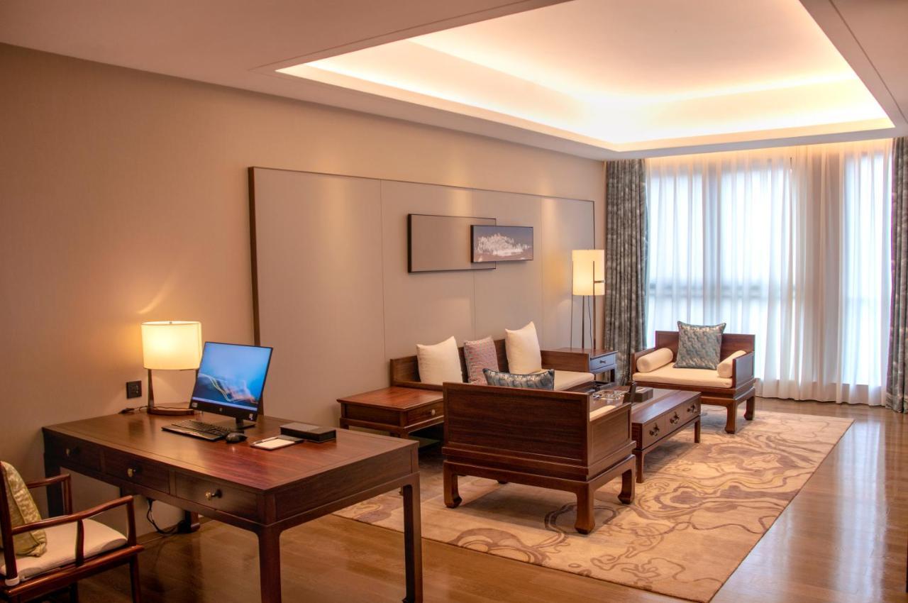 Guangzhou Pazhou Ln Dongfang Hotel Eksteriør bilde