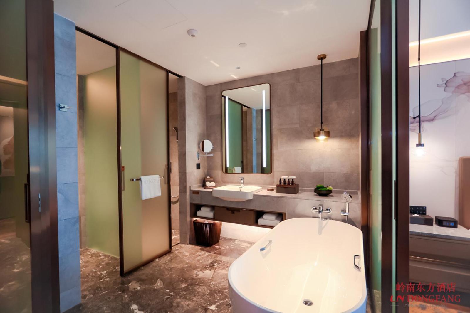 Guangzhou Pazhou Ln Dongfang Hotel Eksteriør bilde
